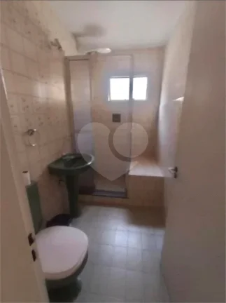 Imagem Casa à venda com 3 quartos, sendo 1 suíte, no condomínio Alameda do Eucaliptos, São Paulo - SP