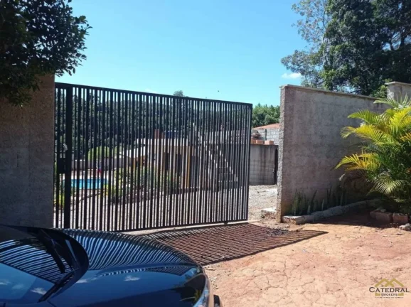 Imagem Chácara à venda com 3 quartos no Bairro Caioçara, em Jarinu/SP
