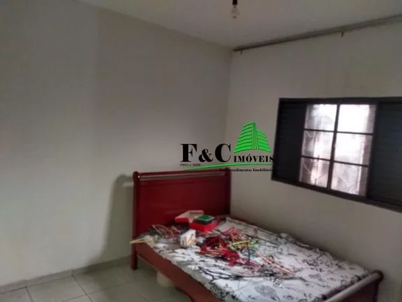 Imagem Casa para Venda em Limeira, Jardim Nossa Senhora do Amparo, 3 dormitórios, 1 banheiro, 1 vaga