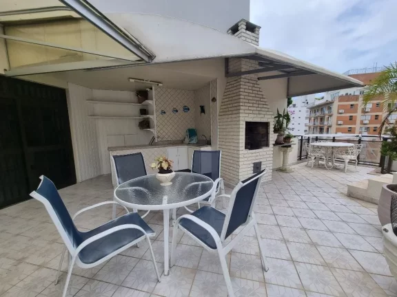 Imagem Cobertura com 4 dormitórios à venda, 305 m² - Pitangueiras - Guarujá/SP