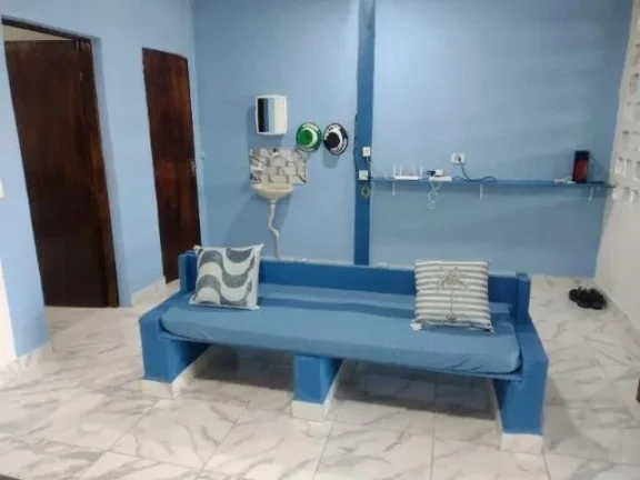 Imagem Casa para Venda em Itanhaém, Loty, 1 dormitório, 1 banheiro, 4 vagas