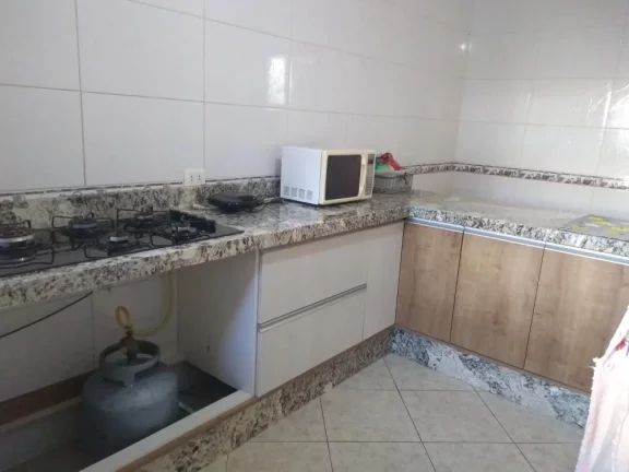 Imagem Lindíssimo sobrado com 3 suítes e acabamento de padrão – Conforto e sofisticação em cada detalhe!