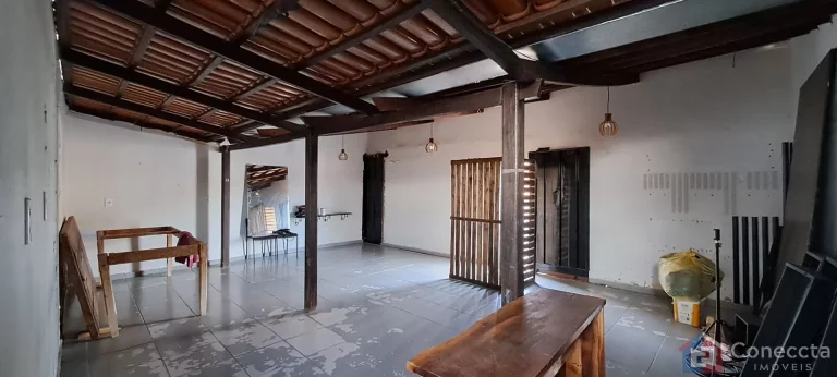 Imagem Casa à Venda no Jardim Esperança em Patos de Minas – 3 Quartos, Suíte e Área Gourmet