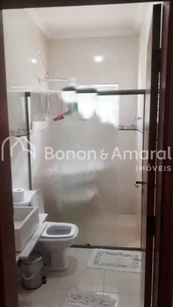 Imagem Casa em condomínio com 217 m² e 3 quartos