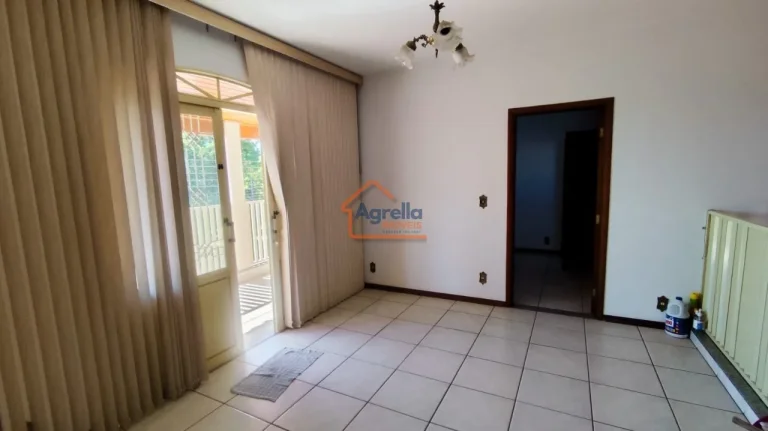 Imagem Casa à venda no bairro Jardim Centenário - Mogi Guaçu/SP