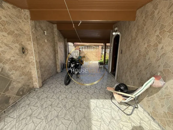 Imagem Casa Térrea 2 dormitórios com Edícula, Golfinho, Caraguatatuba.