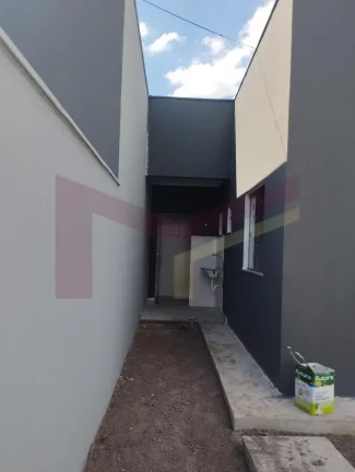 Imagem CASA 2/4 SENDO 1 SUÍTE NO FEIRA VII - TOMBA