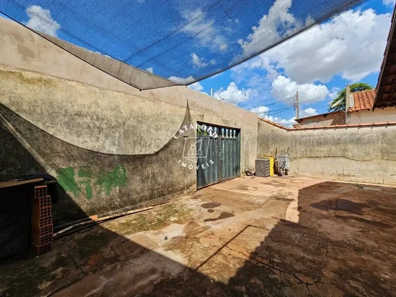 Imagem Casa a Venda no bairro Jardim Orestes Lopes de Camargo - Ribeirão Preto, SP