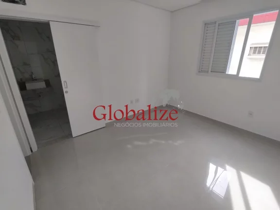 Imagem Sobreposta alta duplex com 4 suítes sendo 1 com banheira de hidromassagem na Ponta da Praia em Santos (SP) por R$.1.950.000,00