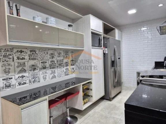Imagem Apartamento de alto padrão, com 3 dormitórios, sendo 3 suítes, 3 vagas de garagem e uma elegante ...