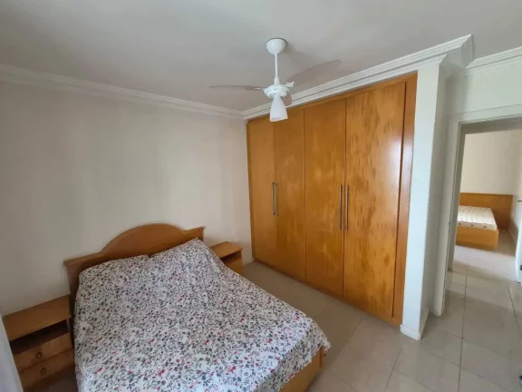Imagem Apartamento com 3 dormitórios sendo 1 suíte e 2 vagas de garagem em Balneário Camboriú/SC