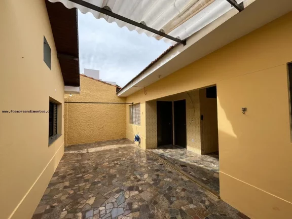 Imagem Casa para Locação em Limeira, Jardim Santa Cecília, 3 dormitórios, 2 banheiros, 2 vagas