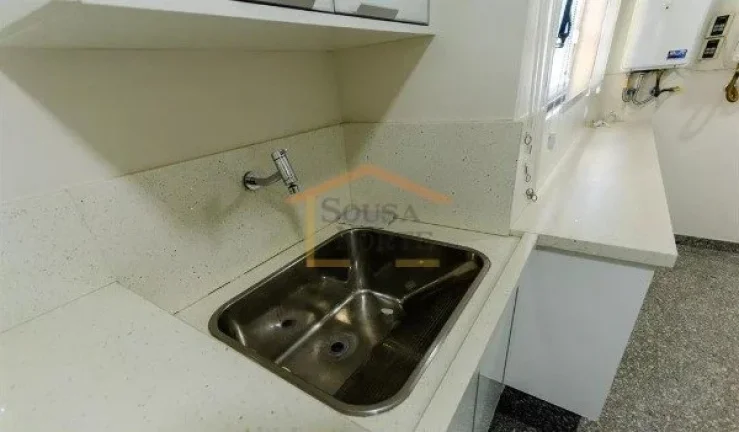Imagem OPORTUNIDADE!!!!!
Cobertura, 3 dormitórios, sendo 3 suítes, closet, terraço, sala de jantar/estar...