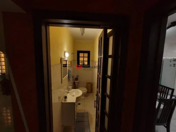 Imagem Sobrado à venda 3 Quartos, 1 Suite, 5 Vagas, 297M², Sítio da Figueira, São Paulo - SP