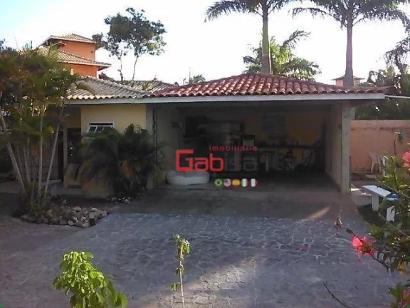 Imagem Casa com 6 dormitórios à venda, 250 m² por R$ 2.500.000,00 - Ferradura - Armação dos Búzios/RJ