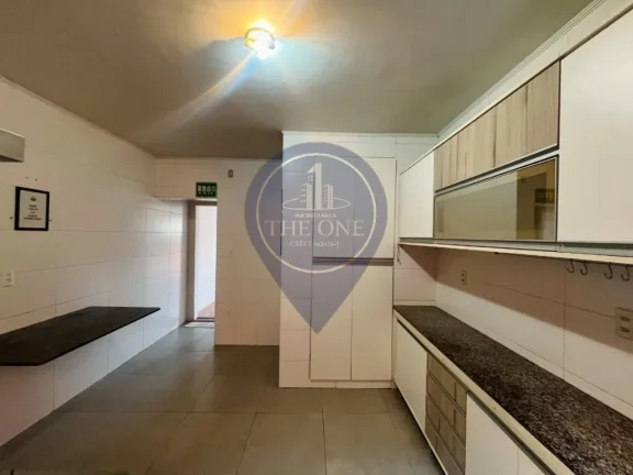 Imagem Casa à venda em São Paulo-SP, no Ipiranga, com 2 quartos, 1 suíte, 2 salas, 2 banheiros e 72m² de área.