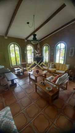 Imagem ÓTIMA CASA NO ITAGUÁ A 100MTS DA ORLA, PERTO DE RESTAURANTES, COMÉRCIOS E PRAIAS