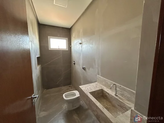 Imagem Cobertura Duplex para Aluguel no Bairro Sobradinho – Patos de Minas | 3 Quartos, Suíte e Área Externa