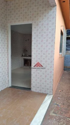 Imagem Casa com 2 dormitórios à venda, 95 m² por R$ 340.000,00 - Mutuá - São Gonçalo/RJ