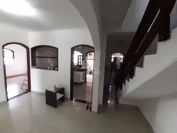 Imagem Linda Casa Principal (+ 2 Casas), 3 Quartos, 3 Banheiros, 2 Salas, Área de Churrasco Grande, 3 Vagas no Jardim Mauá-SP