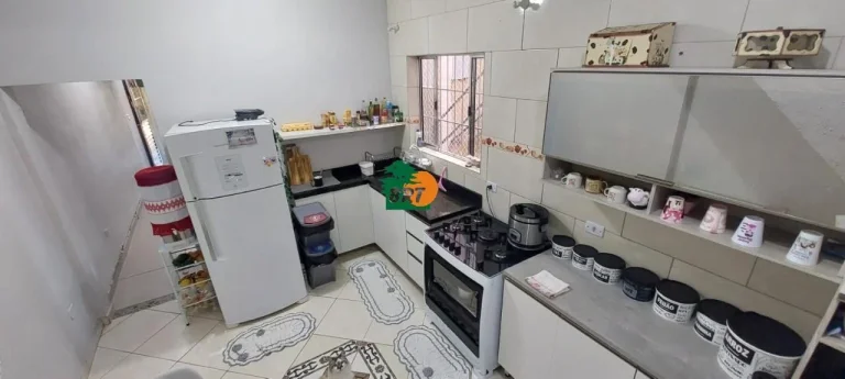 Imagem Casa para Venda em São Roque, Jardim Mosteiro, 2 dormitórios, 1 suíte, 1 banheiro, 2 vagas