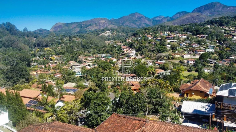 Imagem Casa à venda, 270 m² por R$ 1.250.000,00 - Parque do Imbui - Teresópolis/RJ