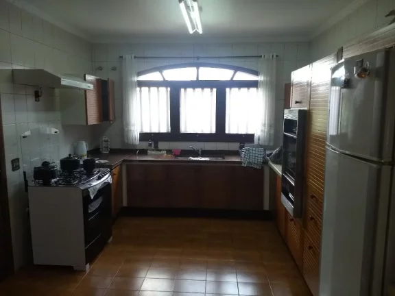 Imagem Sobrado com 4 dormitórios à venda, 459 m² por R$ 3.000.000,00 - Jardim Realce - Suzano/SP