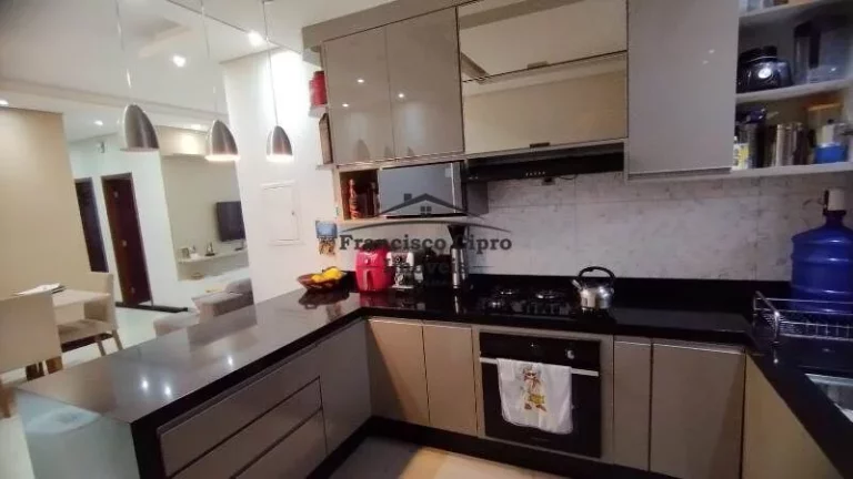 Imagem Casa à venda no bairro Jardim Rony - Guaratinguetá/SP