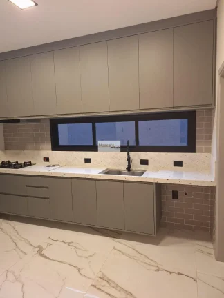 Imagem Casa de condomínio à venda, no Parque dos Alecrins, , com 4 quartos, 302m2