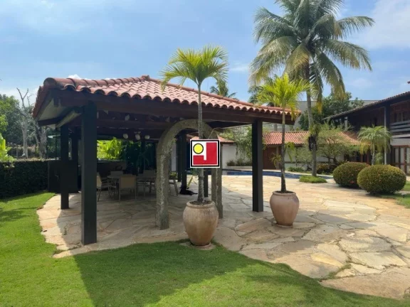 Imagem Vendo casa Wimbledon Park, luxuosa, 6Q(5Sts), terreno 2.050m², 1.120m² construídos, living com 250m², adega, home teather, escritório, piscina, BurleM