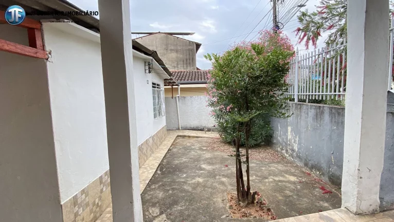 Imagem Casa com 3 Quartos à Venda, 341 m² em Ideal - Ipatinga