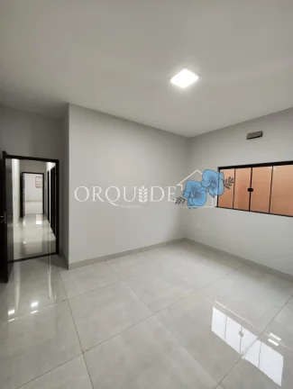 Imagem Imperdível oportunidade de casa à venda em Rio Verde-GO, Residencial Gameleira: 3 quartos, 1 suíte, 1 sala, 2 banheiros, 2 vagas, 103m².