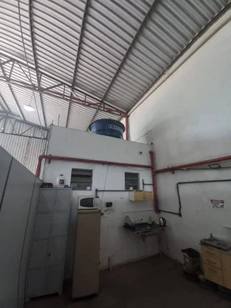 Imagem Galpão para Locação na BR 265, Barbacena - 450m2 com Piso Industrial