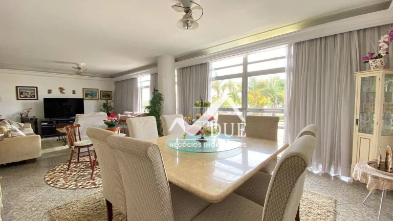 Imagem Apartamento no Gonzaga, frente mar, com vista , amplo e pronto para morar