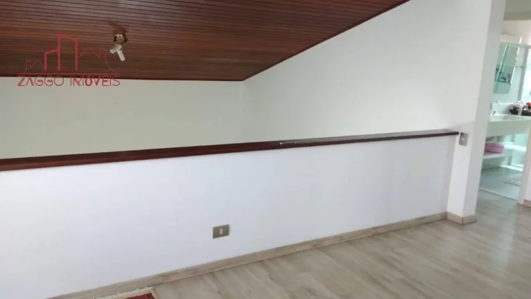 Imagem Casa em Condomínio Fechado - 310m² - 5 dormitórios