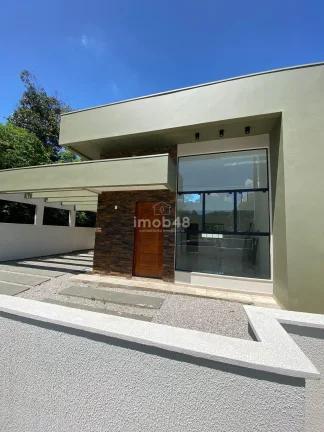 Imagem Casa Unifamiliar em Forquilhas - São José: 100M², 3 Dormitórios, 1 Suíte, 2 Banheiros por R$735k - Venda.