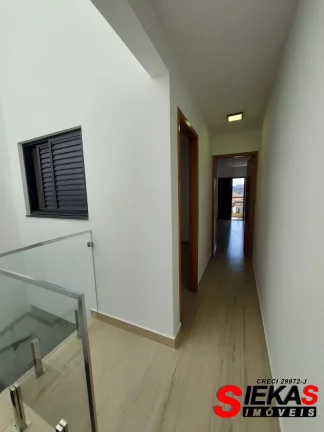 Imagem Imperdível oportunidade: Casa à venda na Vila São Geraldo, São Paulo-SP! 3 quartos, 1 suíte, 1 sala, 2 banheiros, 2 vagas, 108m².