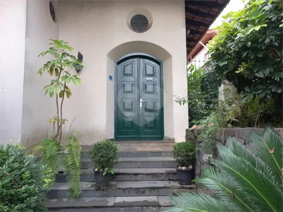 Imagem Sobrado à venda ou para alugar com 4 quartos, sendo 4 suítes, em Butantã, São Paulo - SP