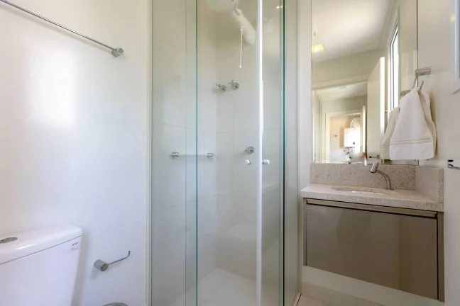Imagem Apartamento mobiliado com área de lazer completa! 3 suítes e 3 vagas na Praia Brava em Itajaí