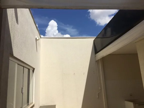 Imagem VENDE-SE CASA NO LEPORACE II OBS: ACEITA PERMUTA ATÉ 50 %