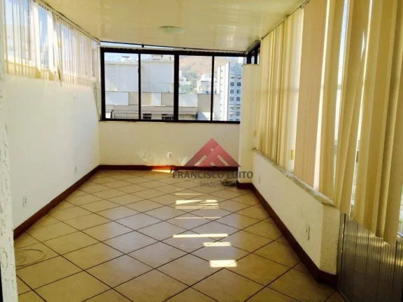Imagem Excelente Cobertura Duplex - Sol da Manhã, 160m2, 2 vagas de garagem
