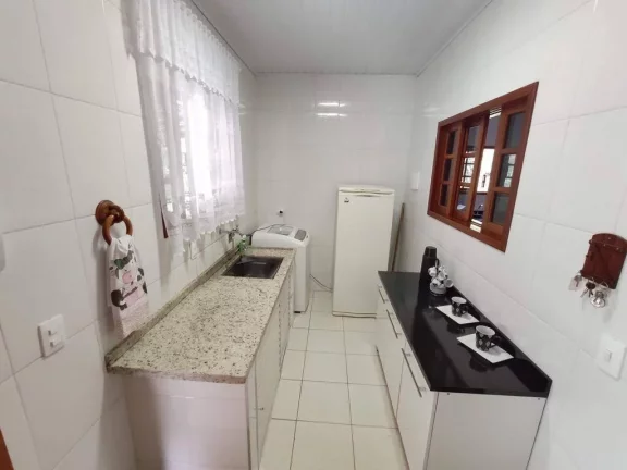 Imagem Vendo esta linda propriedade em Nova Friburgo. Bairro: Campo do Coelho.
