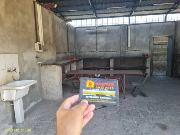 Imagem Galpão para Locação em DUQUE DE CAXIAS, Figueira, 2 banheiros