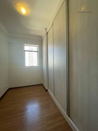 Imagem Apartamento com 4 quartos para alugar, 107 m² por R$ 3.300/mês - Cabral - Curitiba/PR