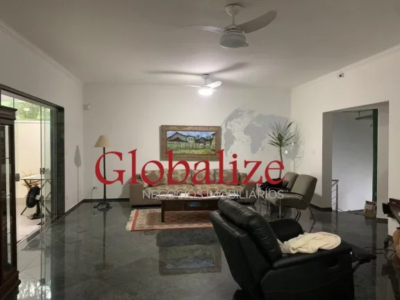 Imagem Casa de 5 suítes e 5 vagas de garagem no Morro da Nova Cintra em Santos por R$ 2.900.000,00