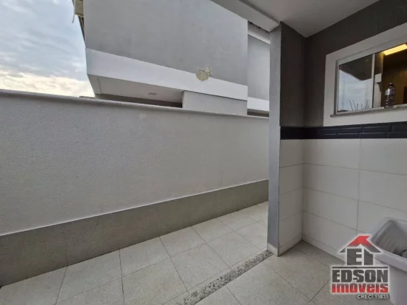 Imagem Casa Duplex em Condomínio no Barroco em Itaipuaçu