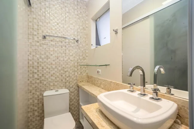 Imagem Sobrado 5 quartos Abranches