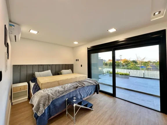 Imagem Casa em Condominio 4 Dormitórios - Bairro xangri-la