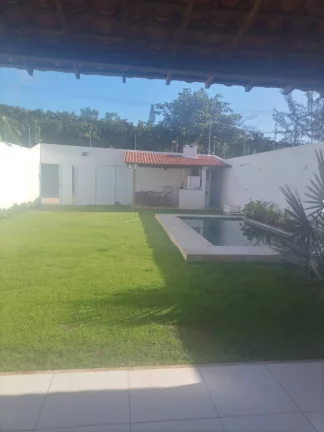 Imagem Casa à venda no Mosqueiro: 2 quartos, suíte, 4 vagas de garagem - Imperdível