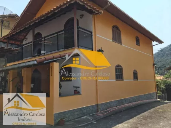 Imagem Vendo casa de alto padrão com piscina e 3 quartos na Chácara do Paraíso